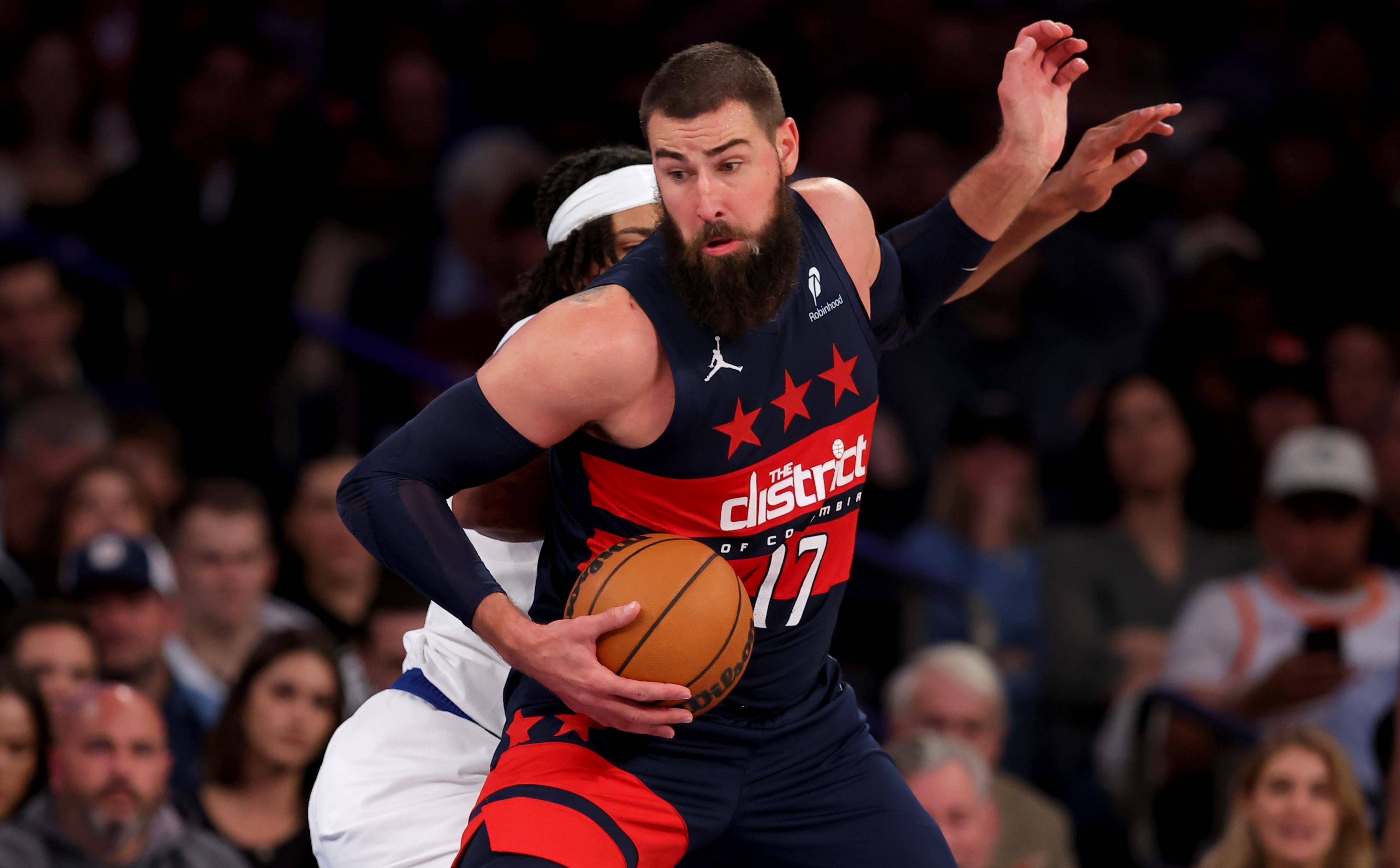 他不仅仅是 他不仅仅是