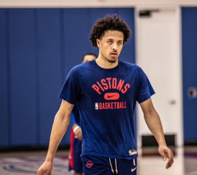 密尔顿与法 密尔顿与法