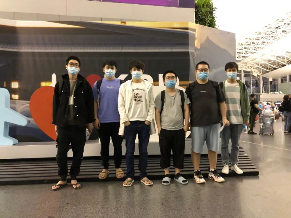 具备中前场